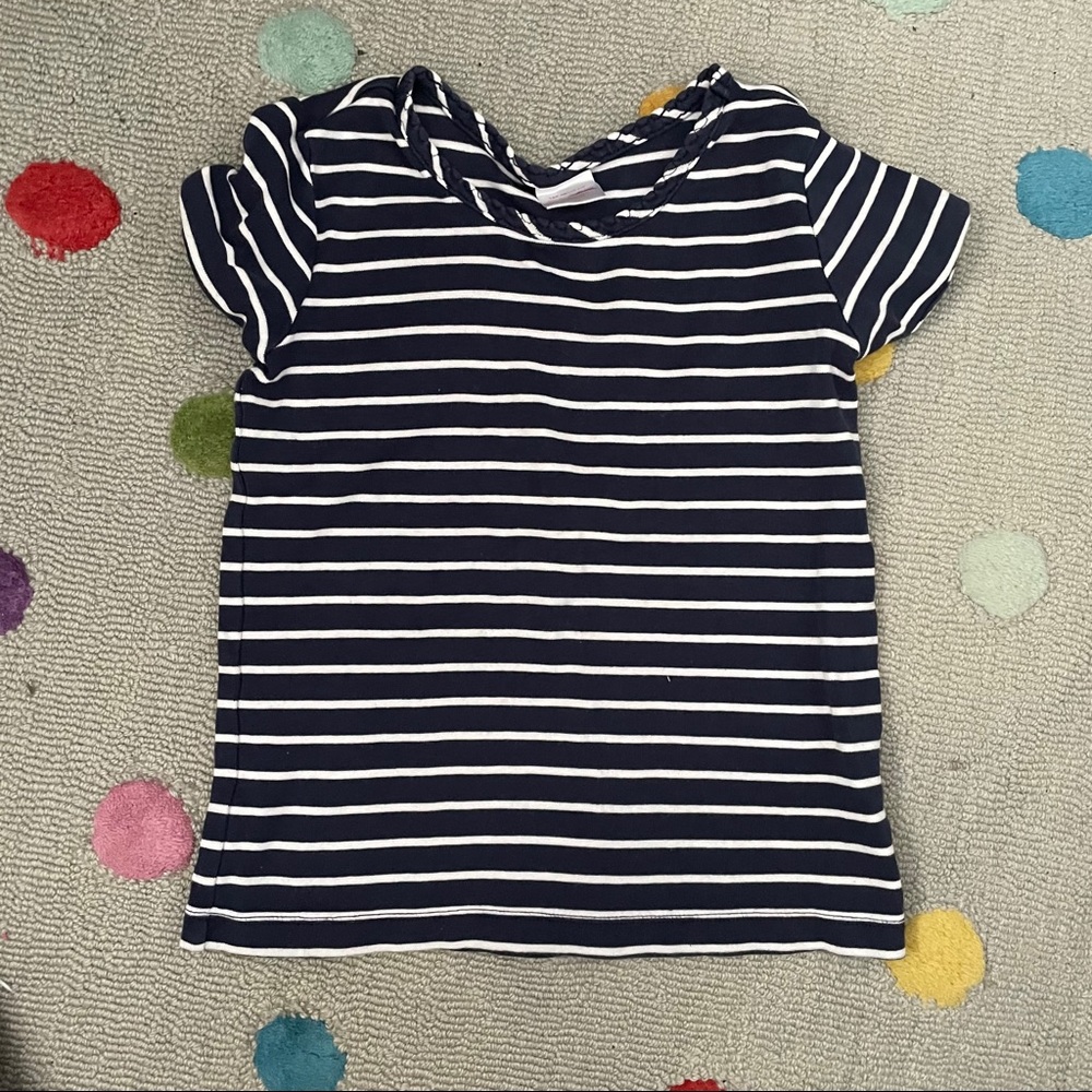 Hanna Anderson Girls Shirt Sleeve• Size 6-7